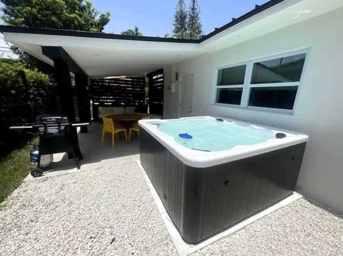 Casa Ana - Cozy Space Hot Tub And Large Fenced Yard Vila Miami Exterior foto